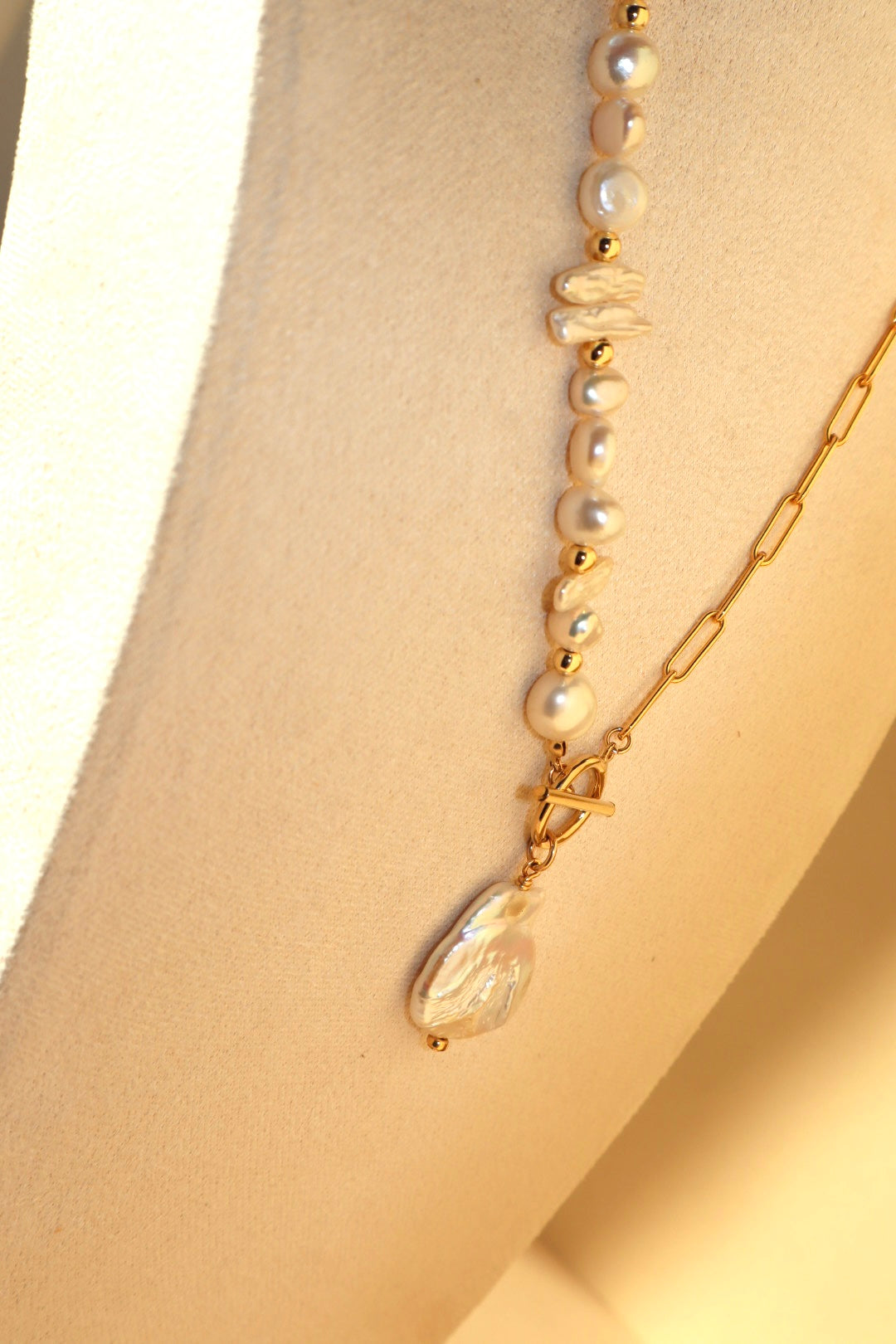Anahita Necklace
