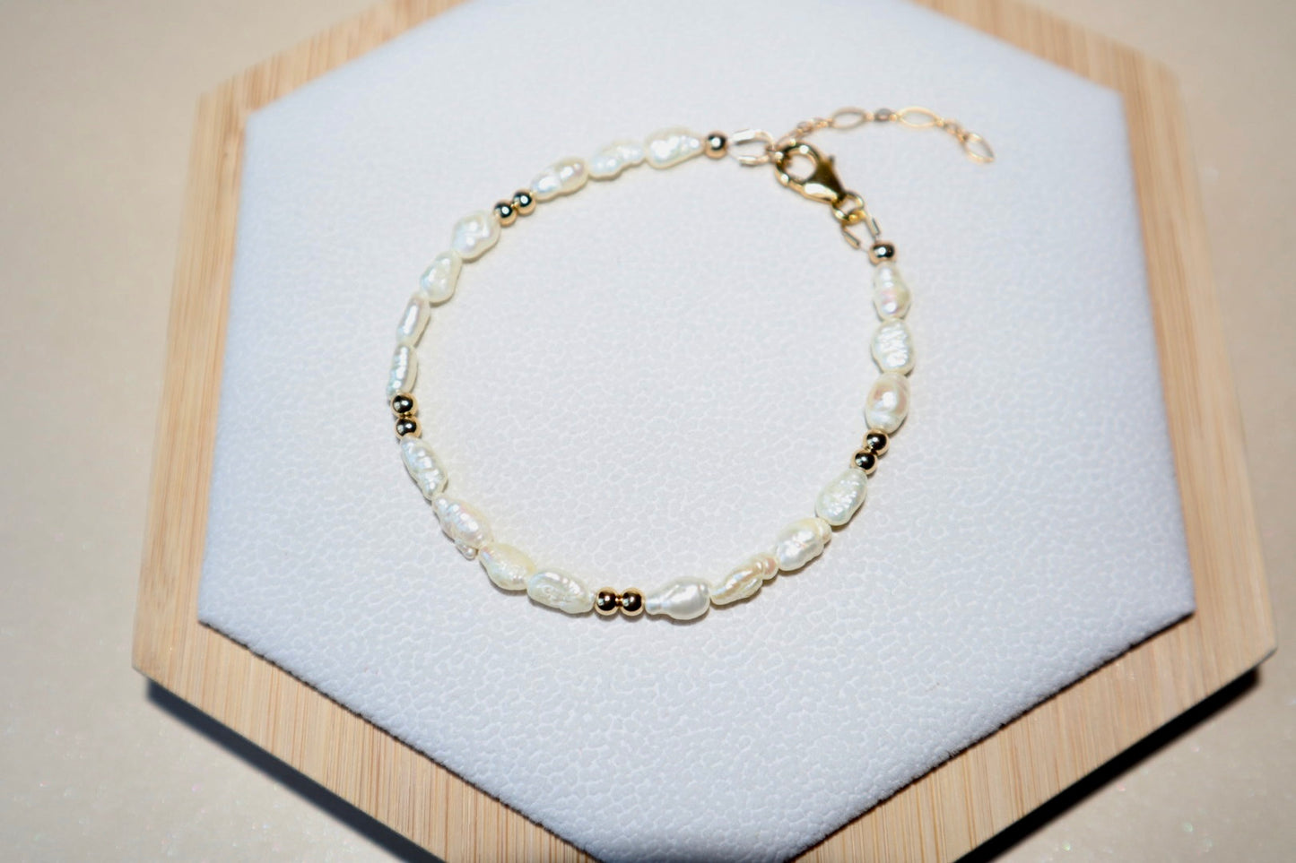 Dainty 14k gold-filled beaded pearl bracelet