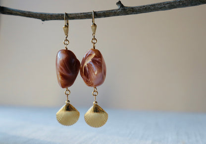 14k gold-filled polished shell, pearl and shell pendant necklace 