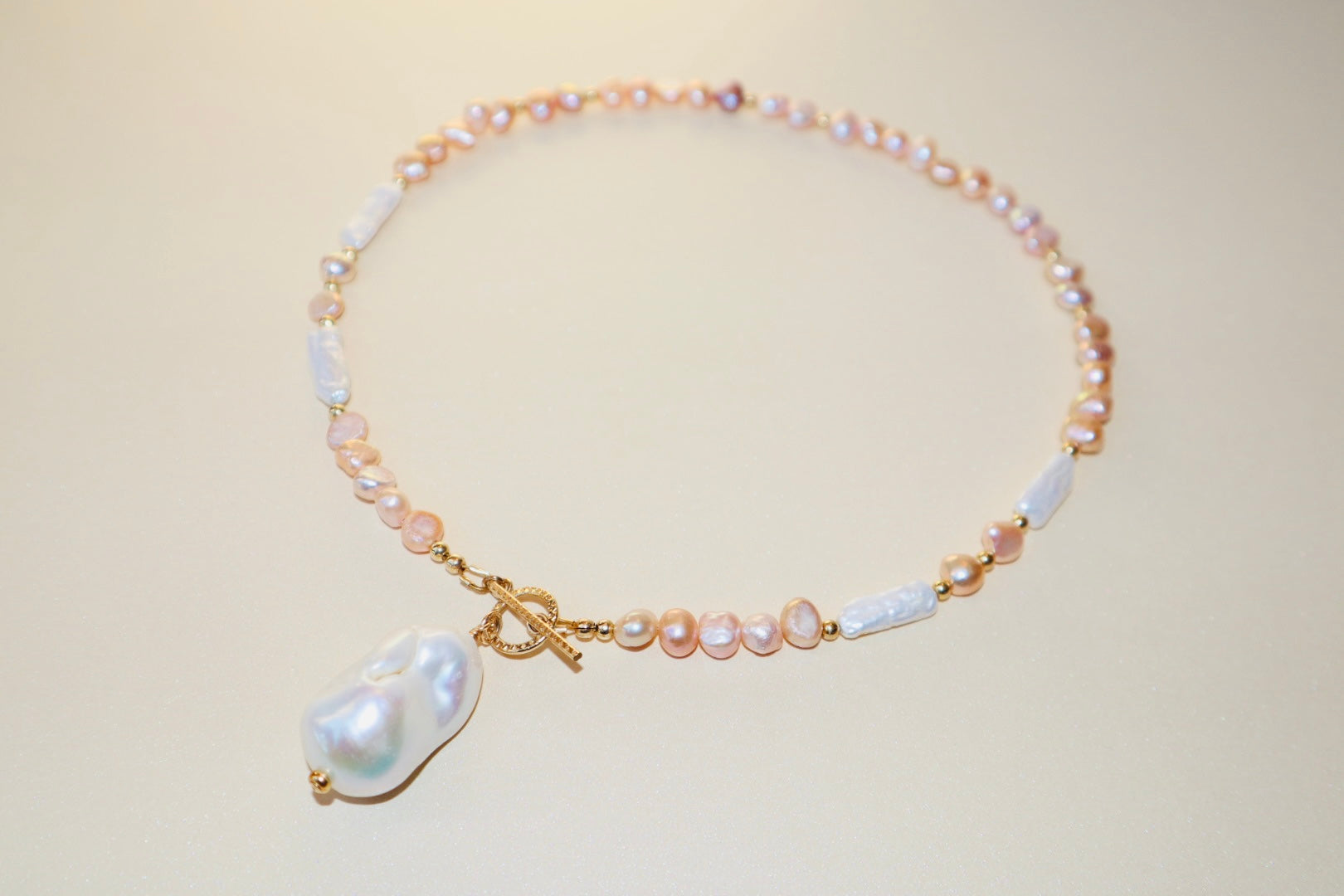 14k gold-filled toggle clasp Baroque Fireball Pearl Pendant Necklace