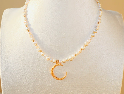 Noor Necklace