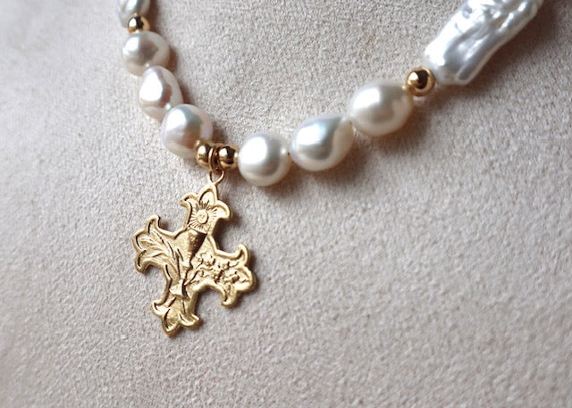 Solenne Cross Necklace