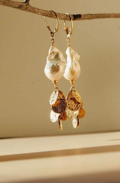 Amunet Earrings