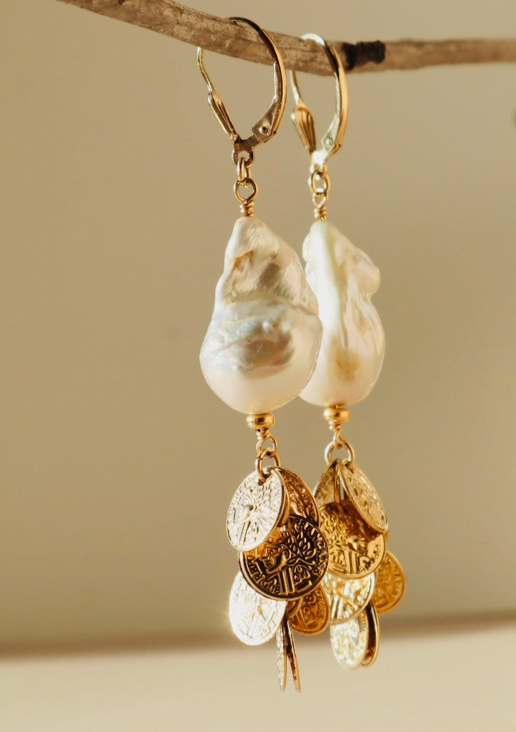 Amunet Earrings