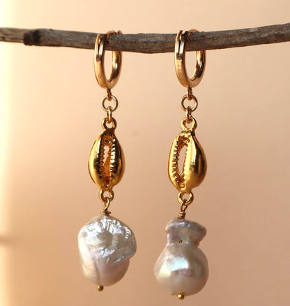 Kaia Earrings