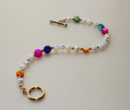14k gold-filled Toggle Clasp Pearl and colorful mother of pearl Bracelet