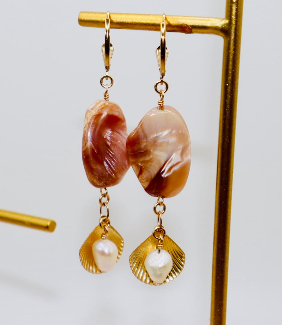14k gold-filled polished shell, pearl and shell pendant necklace 